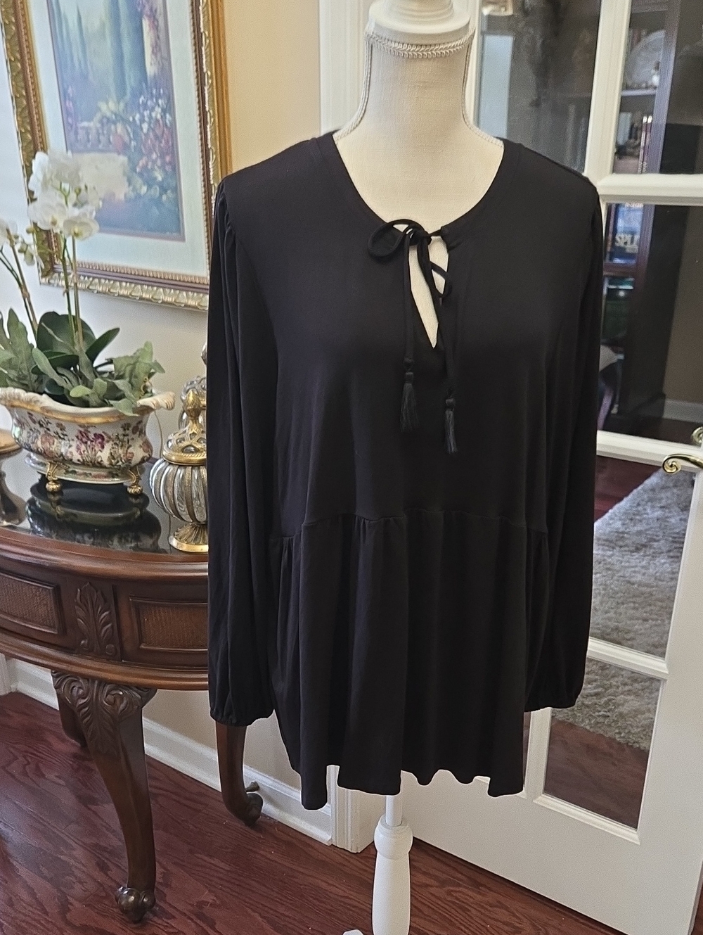 Wonderly Black Tie-Neck Long-Sleeve Tunic